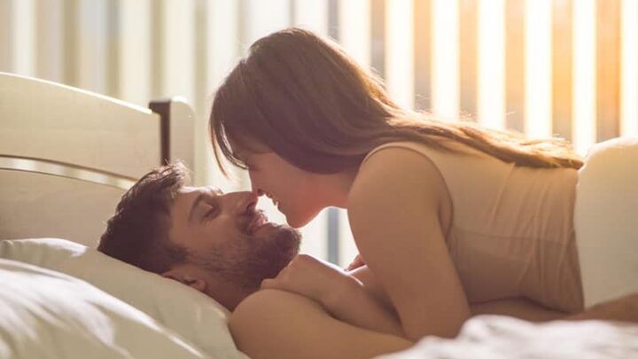 12 Möglichkeiten, sich zu verhalten, nachdem man zum ersten Mal mit einem Mann geschlafen hat